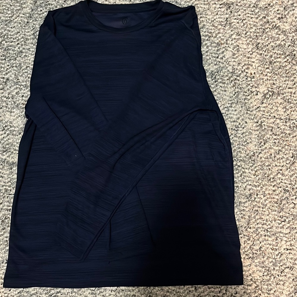 Champion long sleeve tee shirt. Dark blue , size Large. Good condition